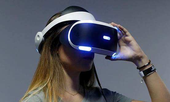 银行|计算机科学的发展允许将虚拟现实与现实世界相结合，从而创造出新技术