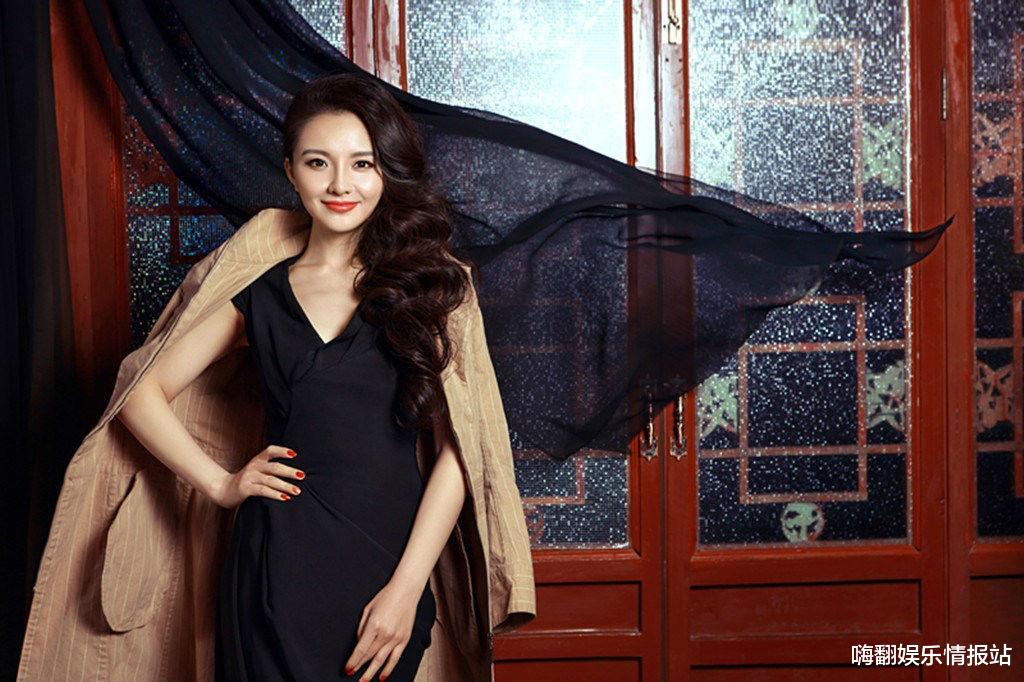 快乐再出发|下场堪比曹云金，孙茜延迟1小时开直播，都没躲开满屏骂她的留言