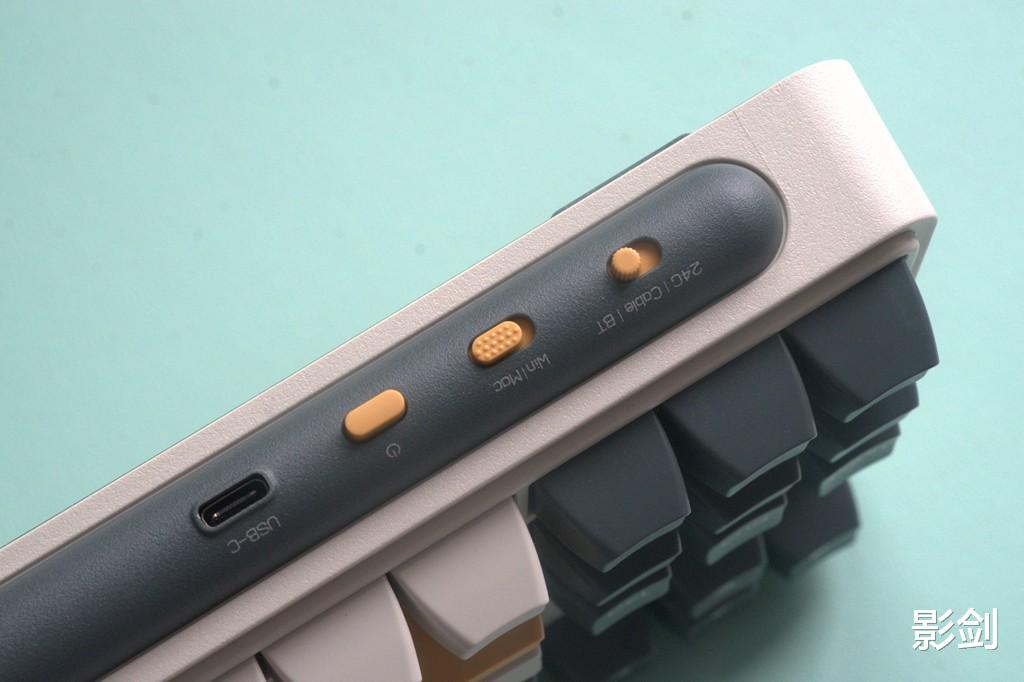 机械键盘|颜值、功能兼具，500价位最值得买的一款87键机械键盘 米物ART Z870