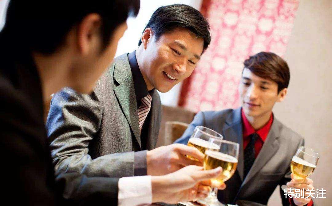 杨幂|跟领导喝酒紧张不会说话？过来人：话不分多少，关键看这3句