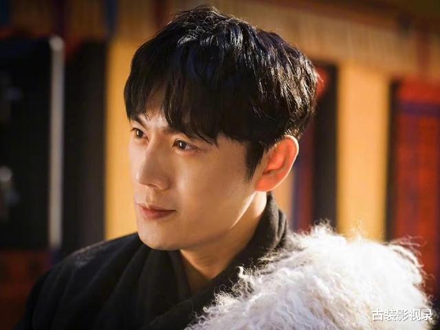 张起灵|《盗墓笔记》分别十年，吴邪为张起灵做了2件大事