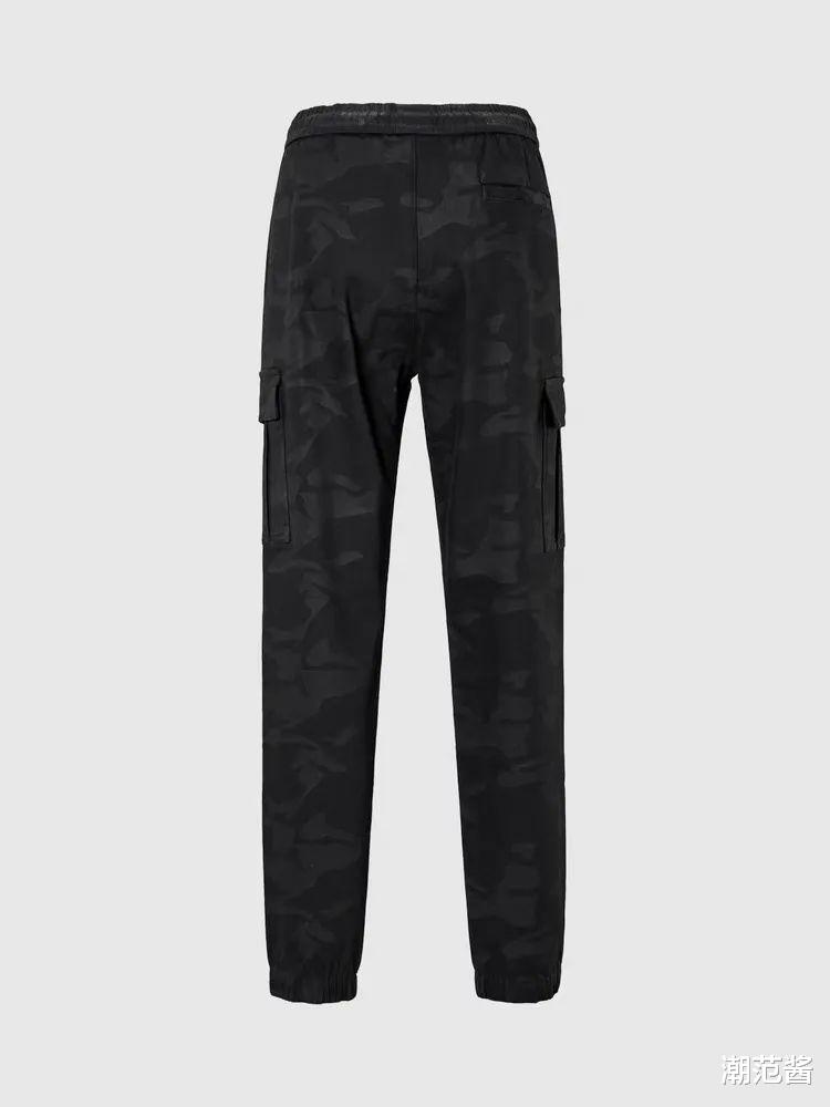 海澜之家：男生们的衣柜里都有哪些裤子？