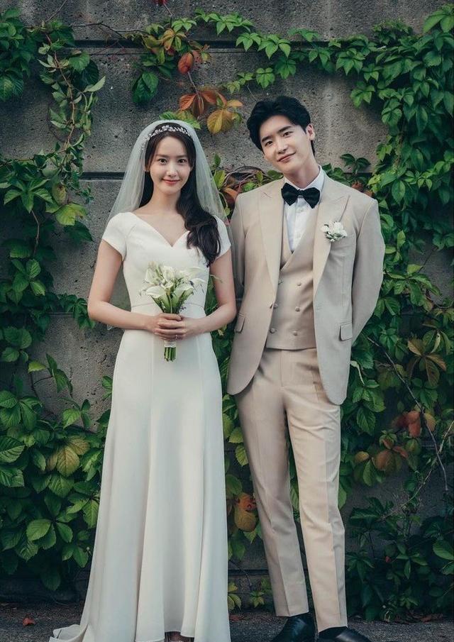 韩剧|《黑话律师》BE网怒！8对韩剧意难平CP：李钟硕是意难平专户