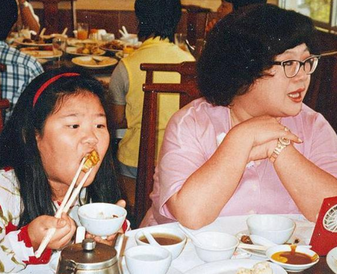 短发 娱乐圈第一软饭女？