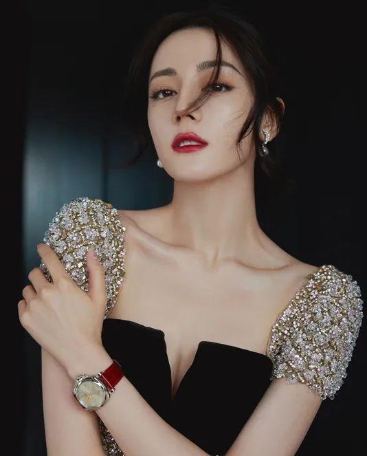 魏大勋|“靠吸旗下艺人血赚钱”！她才是内娱最大女魔头？