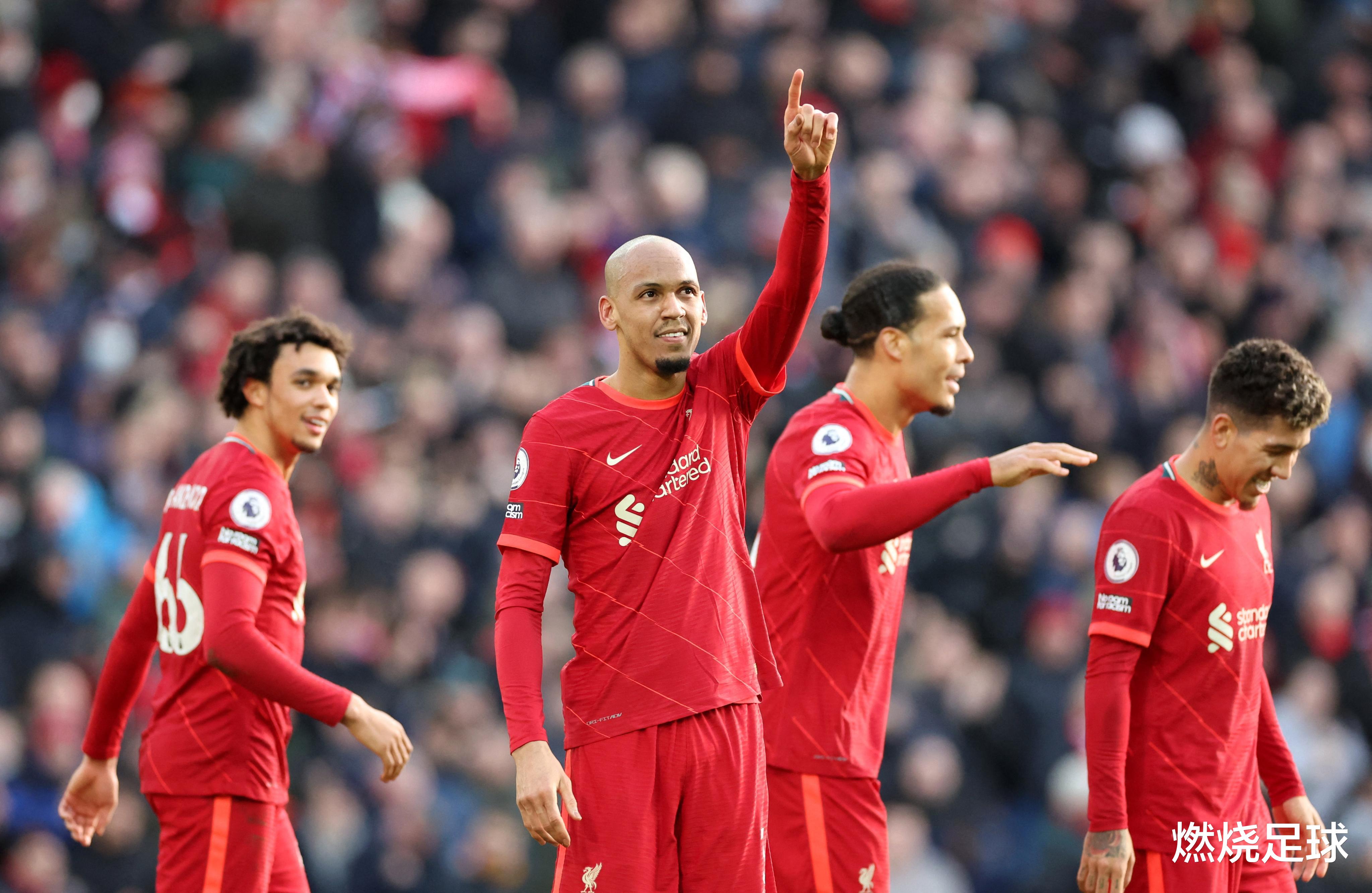 利物浦|3-0！利物浦升至英超第2，克洛普350战里程碑，日本国脚替补建功