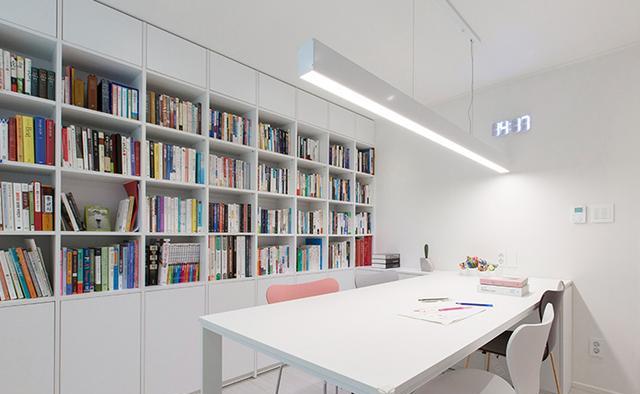 145㎡新房,全屋大白墙,通铺木地板,一个家最好的气质,是干净