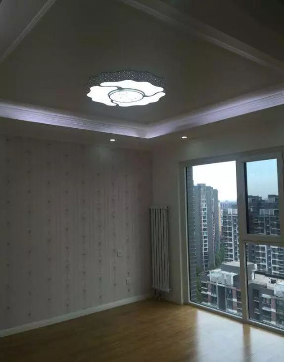 我家110平的房子,花9万完成硬装,领居看了却说:好土