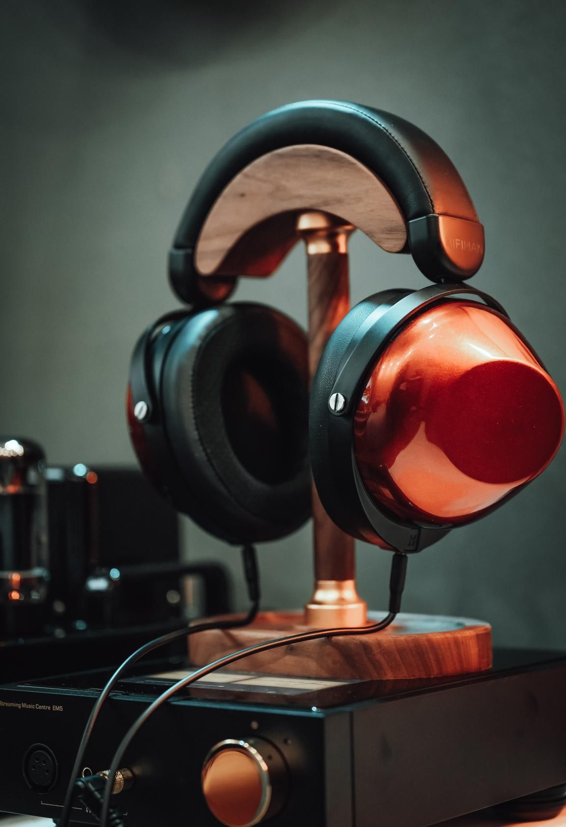 hifiman|馥郁均衡，动圈HIFI大耳的一股清流 HIFIMAN海菲曼 HE-R9试听浅析