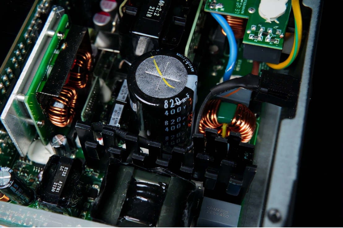 评测|拥有铂金实力的金牌电源,先马黑钻1000W电源拆解评测