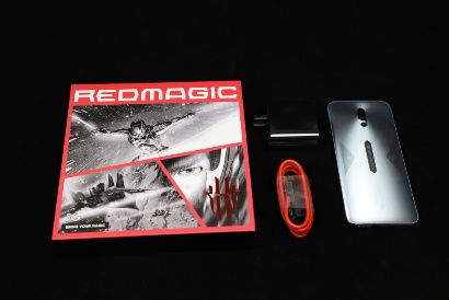 努比亚|老机红魔5S测评：努比亚的豪赌