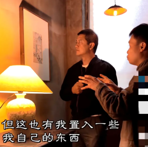 李亚鹏|李亚鹏这次访友不懂装懂，全程尴聊？看得人难为情！