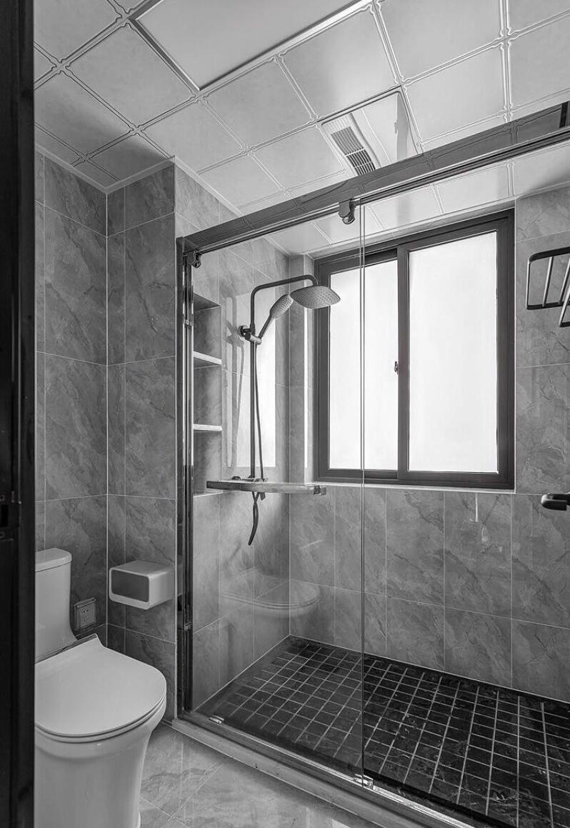 难怪给墙面刷乳胶漆不会过时！看了她135㎡家后，效果是真好