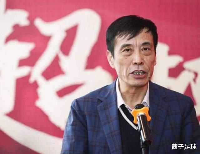 陈戌源|热议！媒体人怒斥陈戌源：你离国足远一点，有你在成绩就好不了