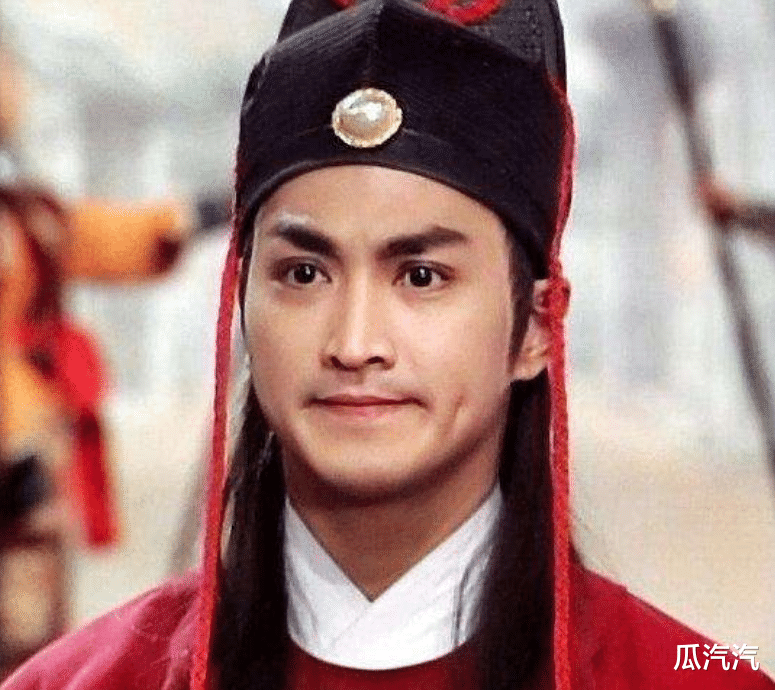 硅胶|男星再扮成名角色，有人像穿越，有人硅胶脸，有人被批吃相难看？