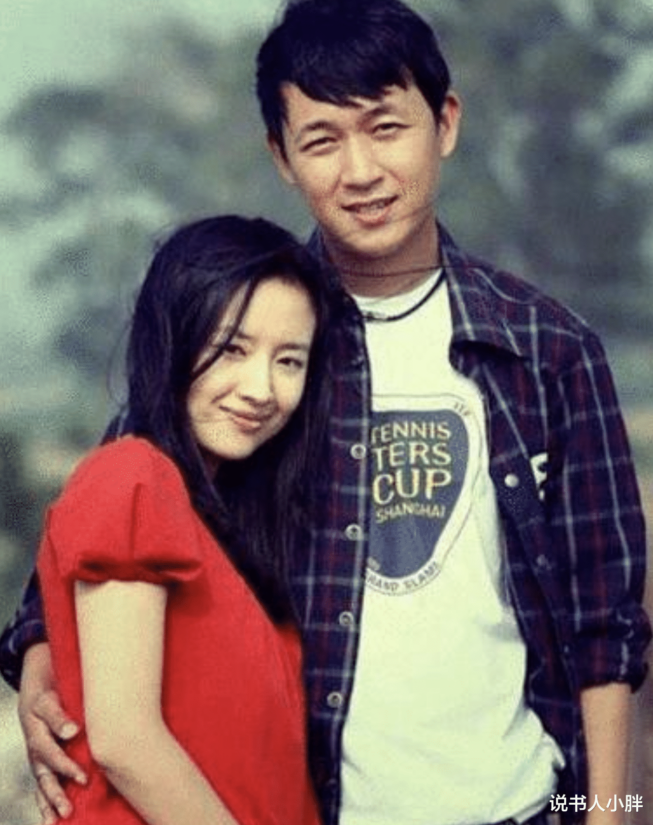 董洁|潘粤明和董洁离婚8年，她带儿子苦度光阴，他摆脱抑郁收获真爱