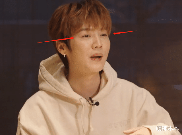 鹿晗|鹿晗最新露面视频引热议,脸又肿又姨,网友直呼撞脸马思纯