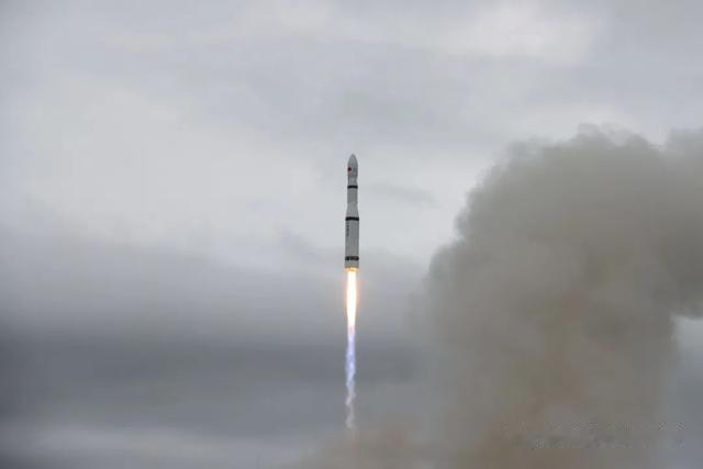 一箭16星!长征六号发射圆满成功