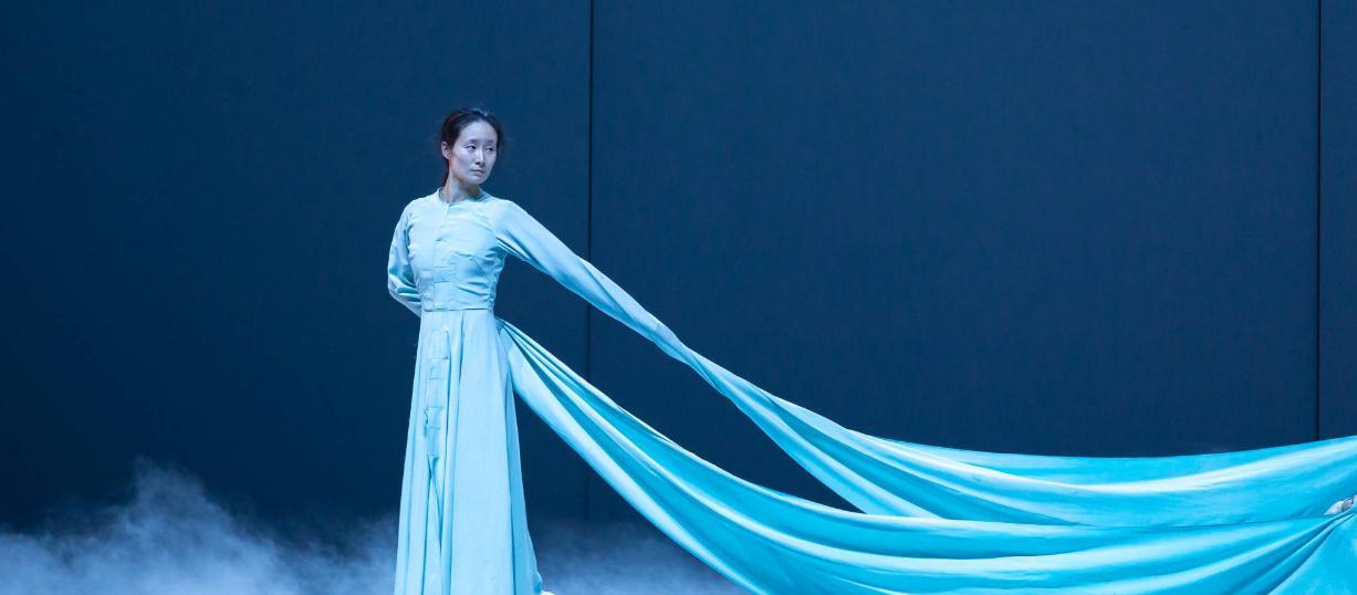 王小蒙|12年后,再看王亚彬,摆脱“王小蒙”是最正确的选择