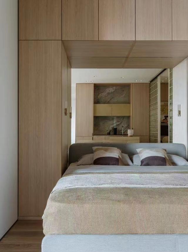 38㎡单身单间公寓,玻璃砖墙成点睛之笔,功能全舒适度一点不打折