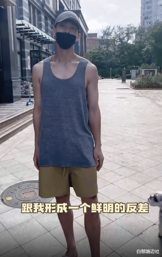 陈紫函|陈紫函和小9岁老公逛街！大热天却穿长袖厚上衣，撒娇喊男方笨笨