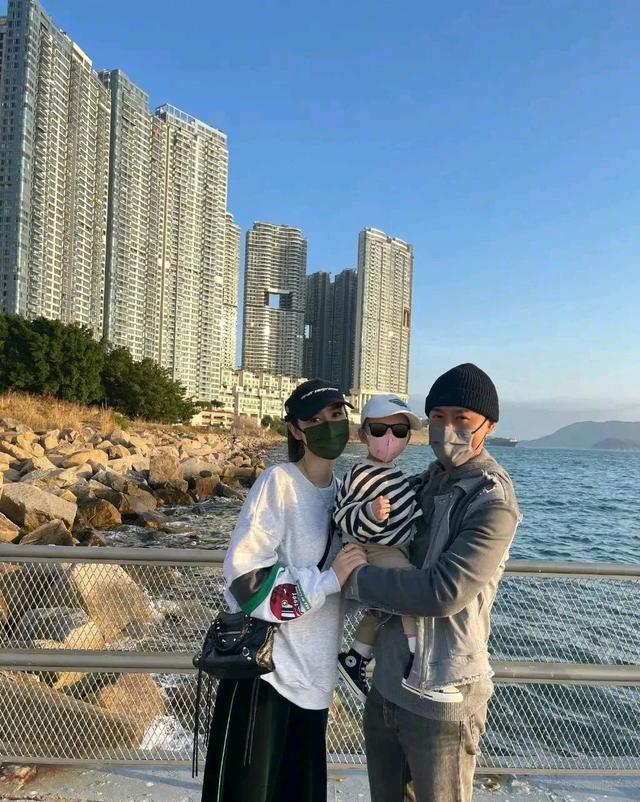 金城武|李嘉欣素颜一般般?金城武投诉空姐?林峯又许下承诺了?