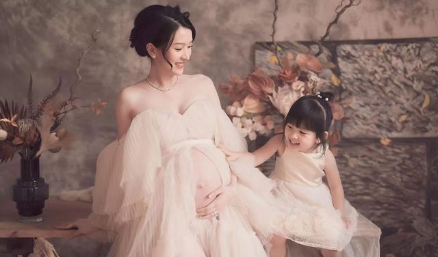 TVB|恭喜！TVB落选港姐陈华鑫宣布二胎产子，转型做网红收入可观