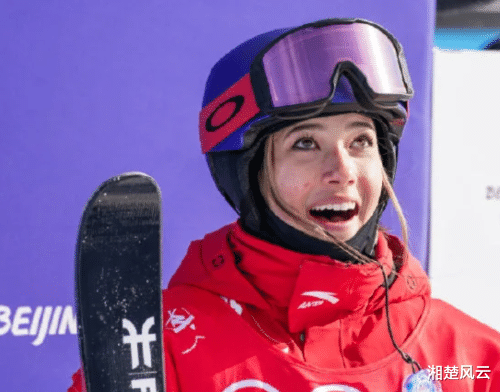 谷爱凌|谷爱凌大获成功,众多明星送上祝福,已成为优质偶像,黄健翔大赞