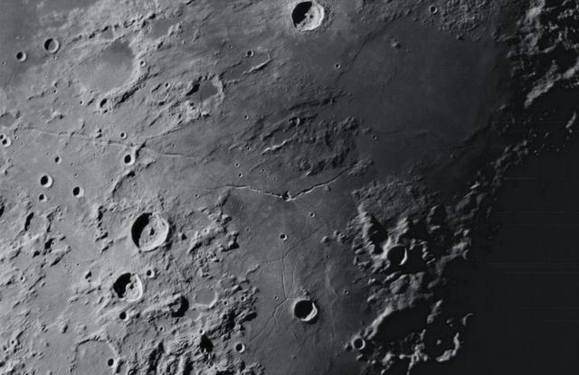 NASA正在联合业界科学家制造月球表面所用的电网能源管理系统