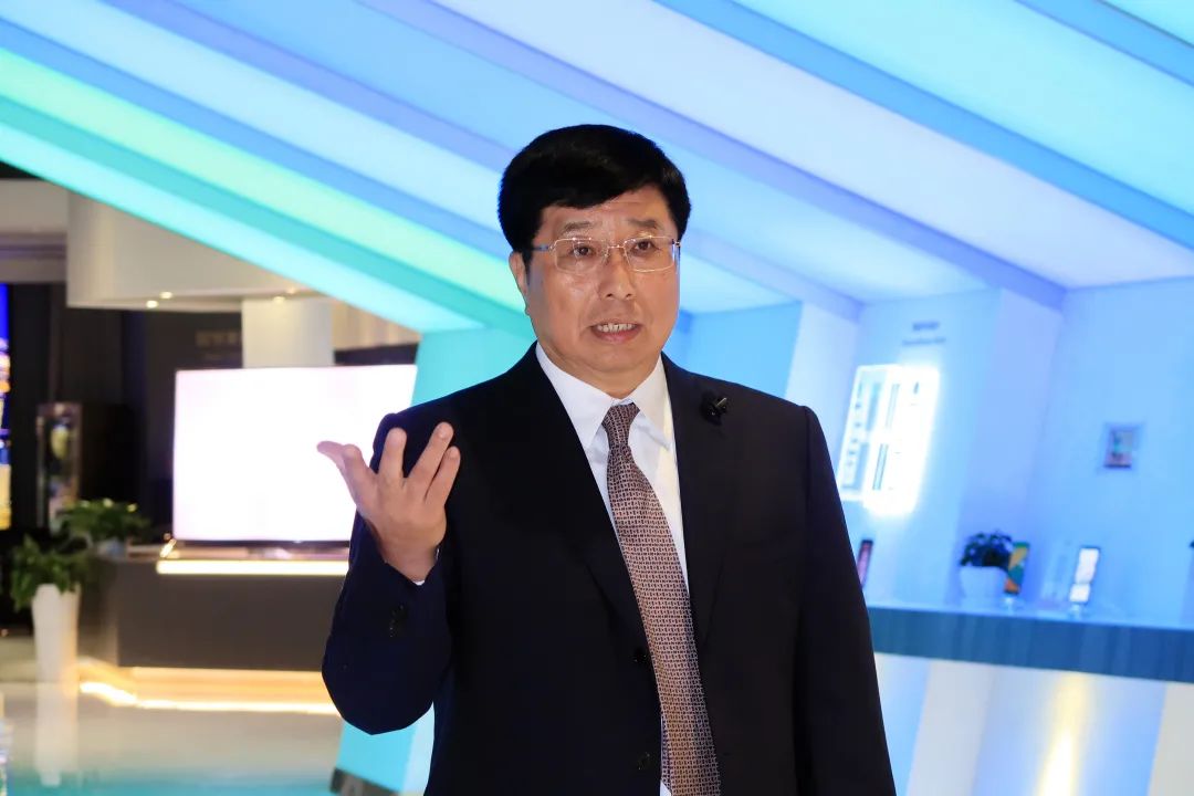 海信|周厚健卸任，林澜接棒海信