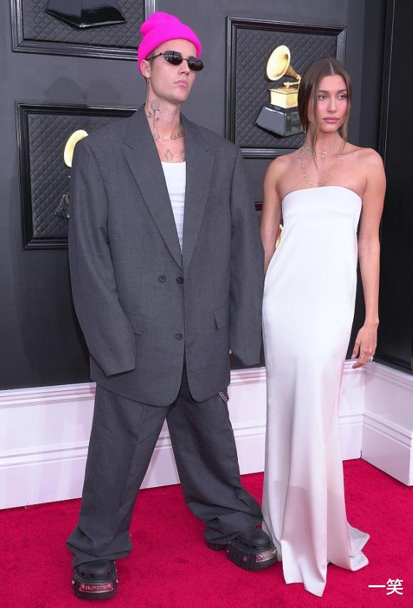 格莱美奖|第64届格莱美红毯亮点，比伯海莉等情侣档现身，红毯成恩爱秀场