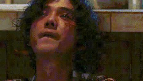 鹿晗|恋爱六年后，鹿晗关晓彤凌晨官宣，网友称：我们早就猜到这结局