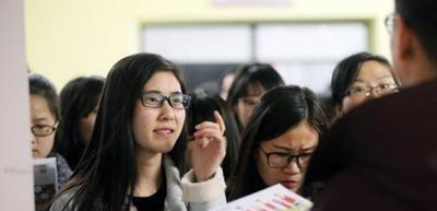 工作室|00后毕业生找工作出新标准,声称:不是双休就不干,清醒得可怕