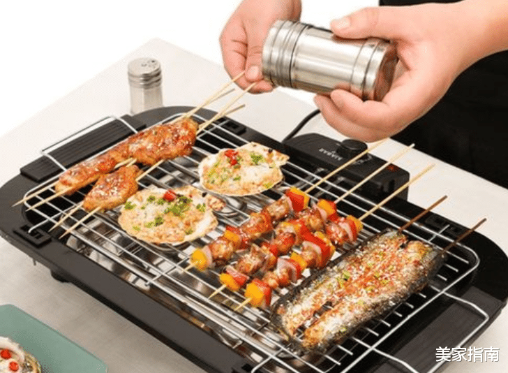 厨房里9种小家电,别再跟风种草了,一年用不了两回,买回家积灰