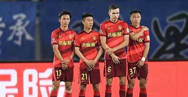 中超|比广州队更狠！中超土豪官宣，清洗30人，金钟夫留下，成降级热门