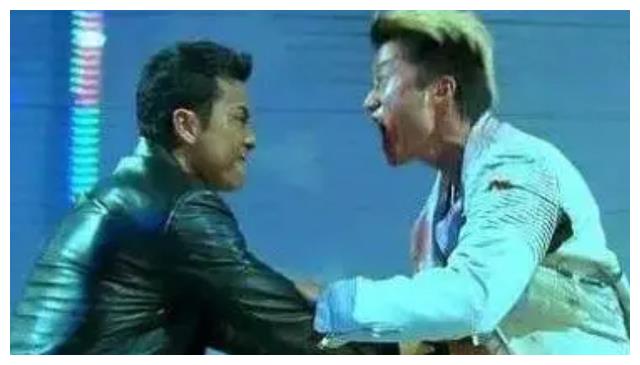 吴京|吴京:回应与甄子丹不合传闻,身上只有2个“黑点”,酒驾和爱国