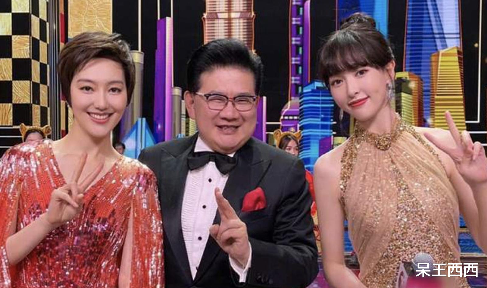 徐志胜|央视《向幸福出发》结束，主持人王冠暂别舞台，现身上海台春晚