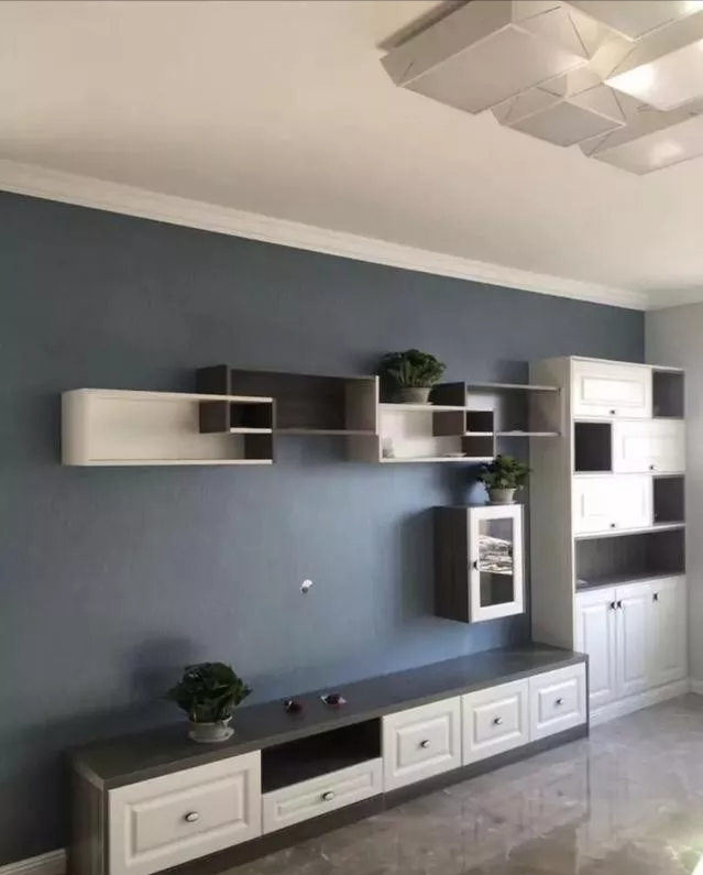 客厅电视背景墙别空着,聪明人都这样打柜子,漂亮还能收纳!