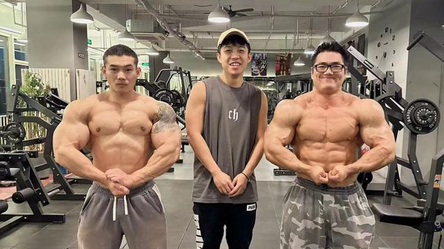 张九龄|德云社张九龄发文，在健身房被叫“细狗”，粉丝留言格外暖心