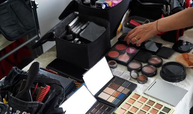 代购|刘强东称代购90%是假货，韩国却1年赚走中国6000万，央视点名批评