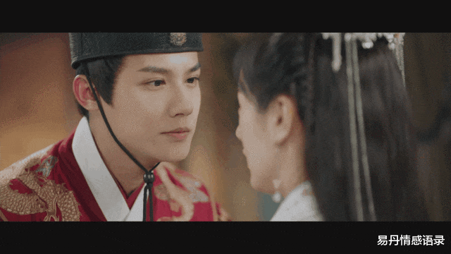 锦衣卫|没气质就别演锦衣卫！有人穿飞鱼服优雅霸气，有人仪态不好像太监