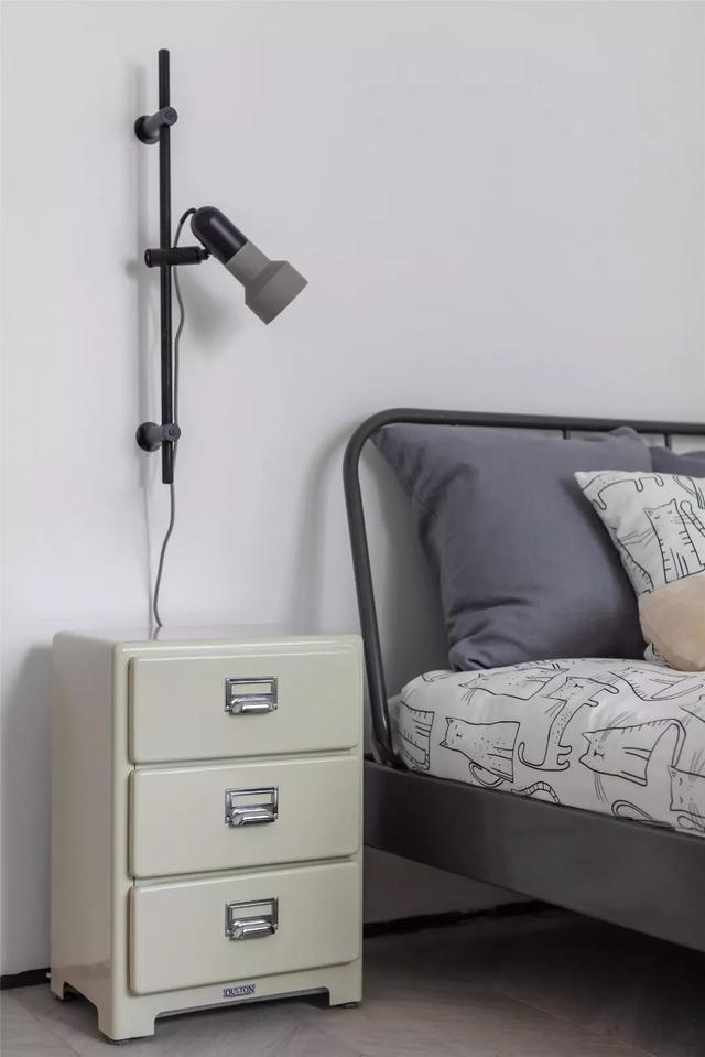 小夫妻在杭州的新家：不铺地板不铺砖，却成为小区“最火”的房子