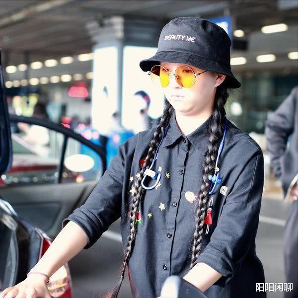 女孩|娱乐圈就是个大染缸，跳进来的这5个女孩，个个都变了样