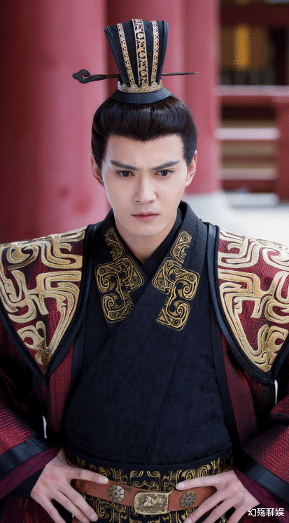 肖战|8位最有共情力角色：肖战层次分明，任嘉伦靠借位拍吻戏看哭观众