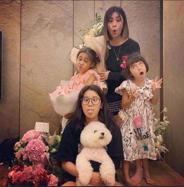 贾静雯|修杰楷称还想再生孩子，贾静雯快50岁了，难道做老公的不知道吗