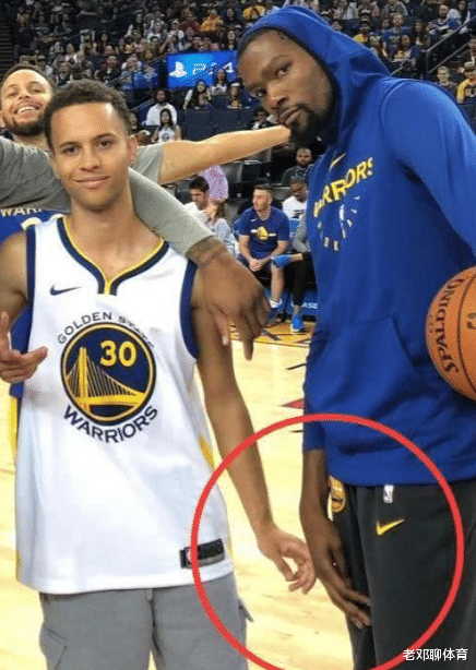 艾弗森|普通人为何打不了NBA？看了艾弗森手掌 字母哥跟腱 你就懂