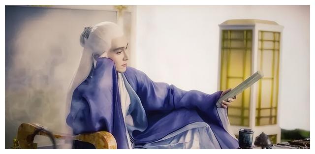 美颜|看一次吓一次!这七位明星关掉美颜滤镜后,反差已超越乔碧萝