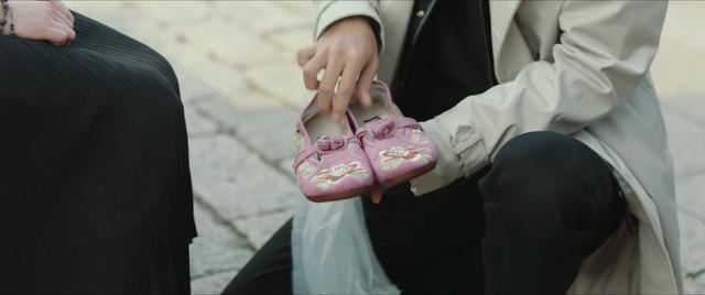 肖战|《余生》是部喜剧片吧,肖战杨紫小表情拿捏到位,民宿老板真能处