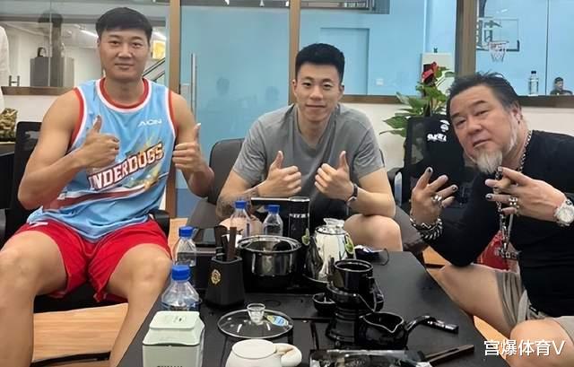 辽宁男篮|正式签约！张镇麟重要选择，辽宁男篮送上祝福，感谢杨鸣