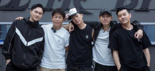 陈小春|10位明星发腮前后,李易峰下颌角变宽,赵丽颖咬肌变大